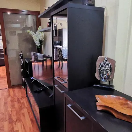 Appartement уютен етаж от къща в обеля, Sofia